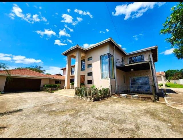 7 BEDROOM HOUSE FOR SALE IN CLELAND